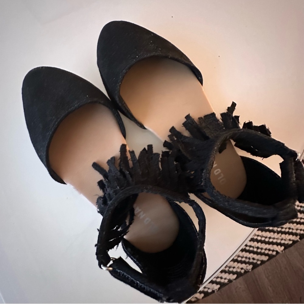 BLACK Fringe Toddler Strappy Flats - Picture 5 of 10